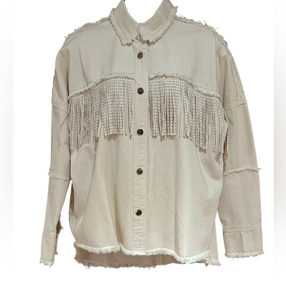 CZ Cezele Women’s Small Ivory Denim Shirt Jacket with Silver Stud Trim & Fringe - Picture 1 of 7